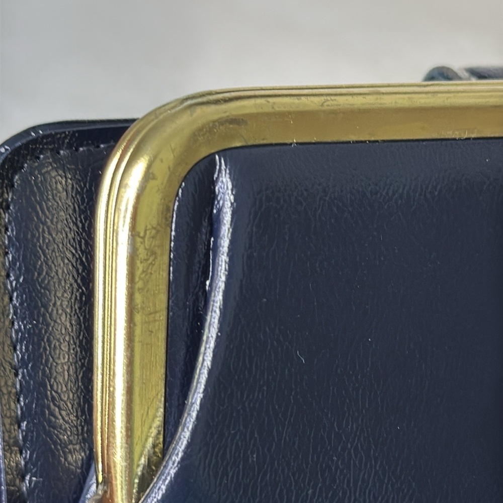 Vintage Sleek Navy Leather Wallet with Gold Clasp - Picture 8 of 8